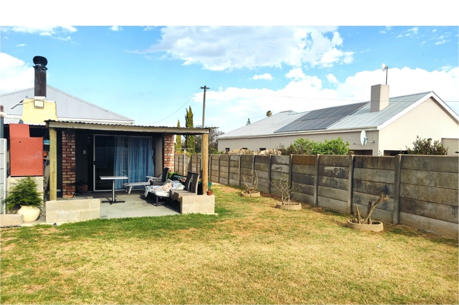 5 Bedroom Property for Sale in Moorreesburg Western Cape